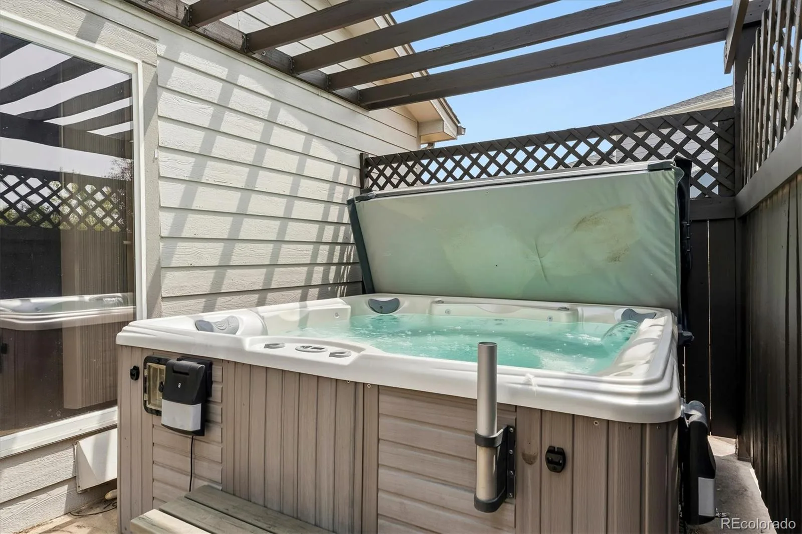 4572 Campden Court Castle Rock CO 80104 | MLS #REC8288171 08122026053456 1600 26