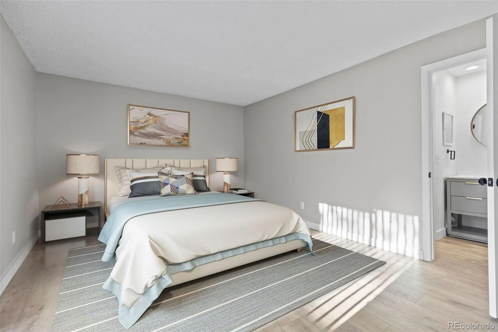 2318 S Troy Street Aurora CO 80014 MLS #REC8289473 05132026210823 1600 15
