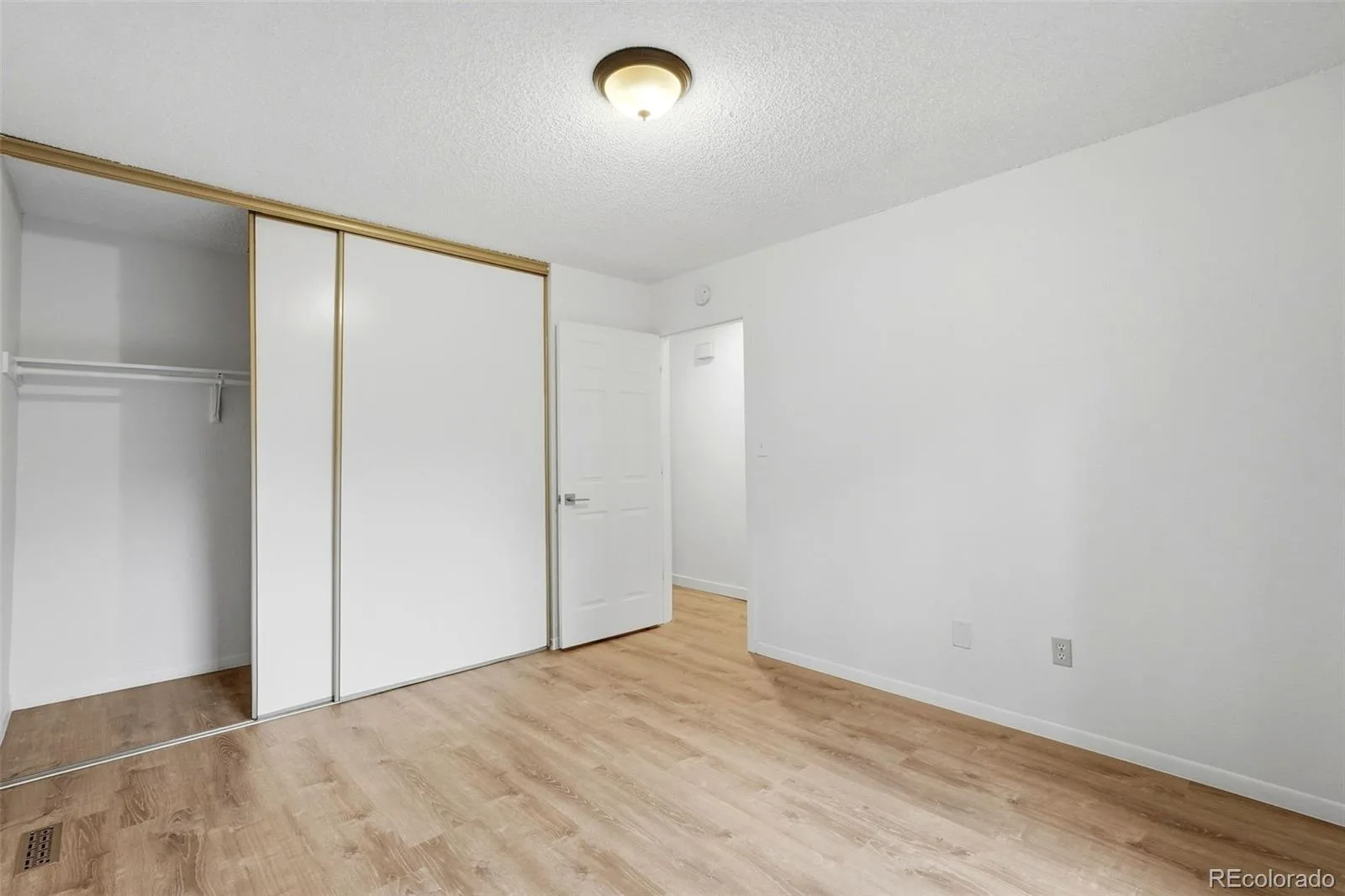 2880 W 119th Avenue Westminster CO 80234 | MLS #REC8289569 10132026192529 1600 14