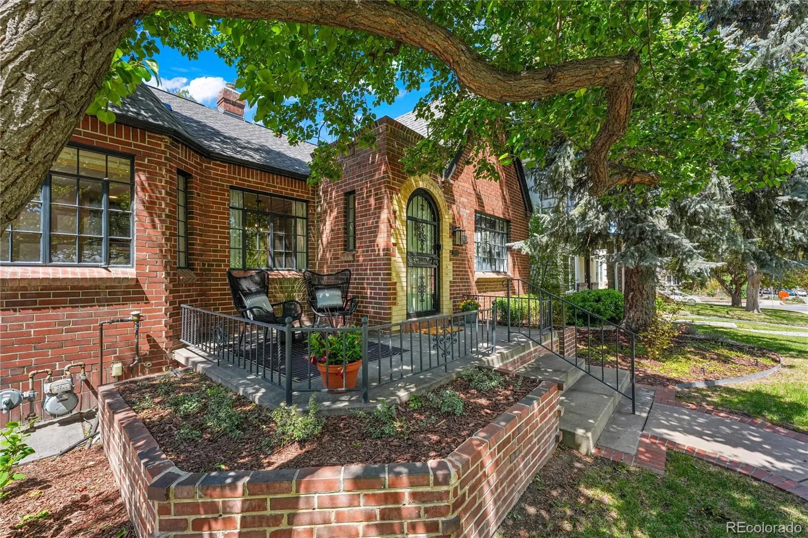 1375 Birch Street Denver CO 80220 MLS #REC8289956 05022026054017 1600 1