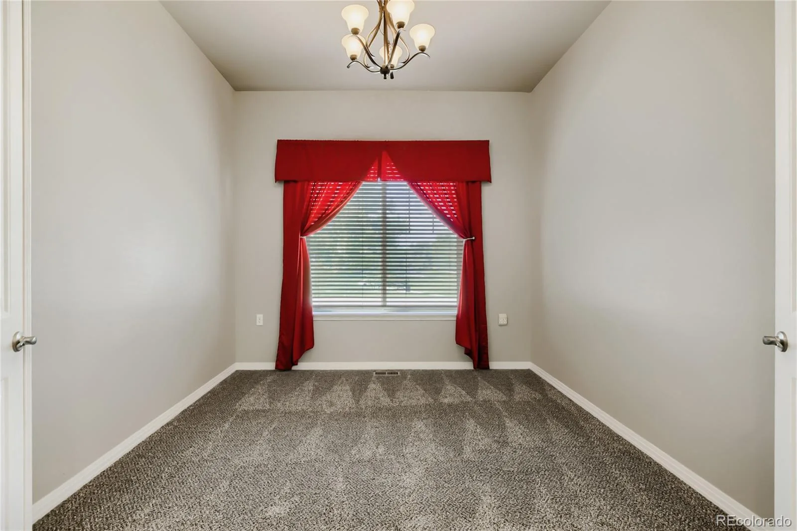801 Widgeon Drive Longmont CO 80503 MLS #REC8292751 06082026205621 1600 21