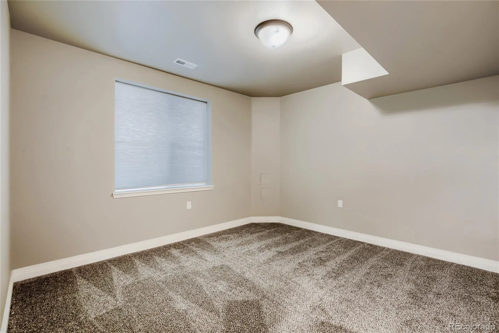 801 Widgeon Drive Longmont CO 80503 MLS #REC8292751 06082026205621 1600 29