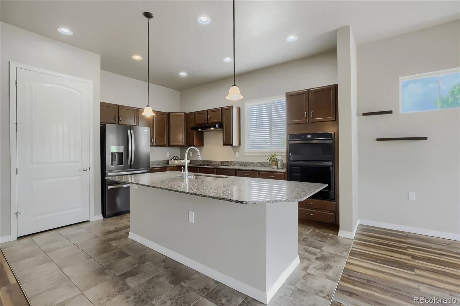 801 Widgeon Drive Longmont CO 80503 MLS #REC8292751 06082026205621 1600 6