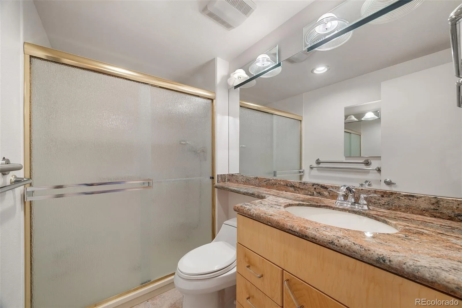 7865 E Mississippi Avenue #1002 Denver CO 80247 | MLS #REC8292840 09232026011303 1600 26