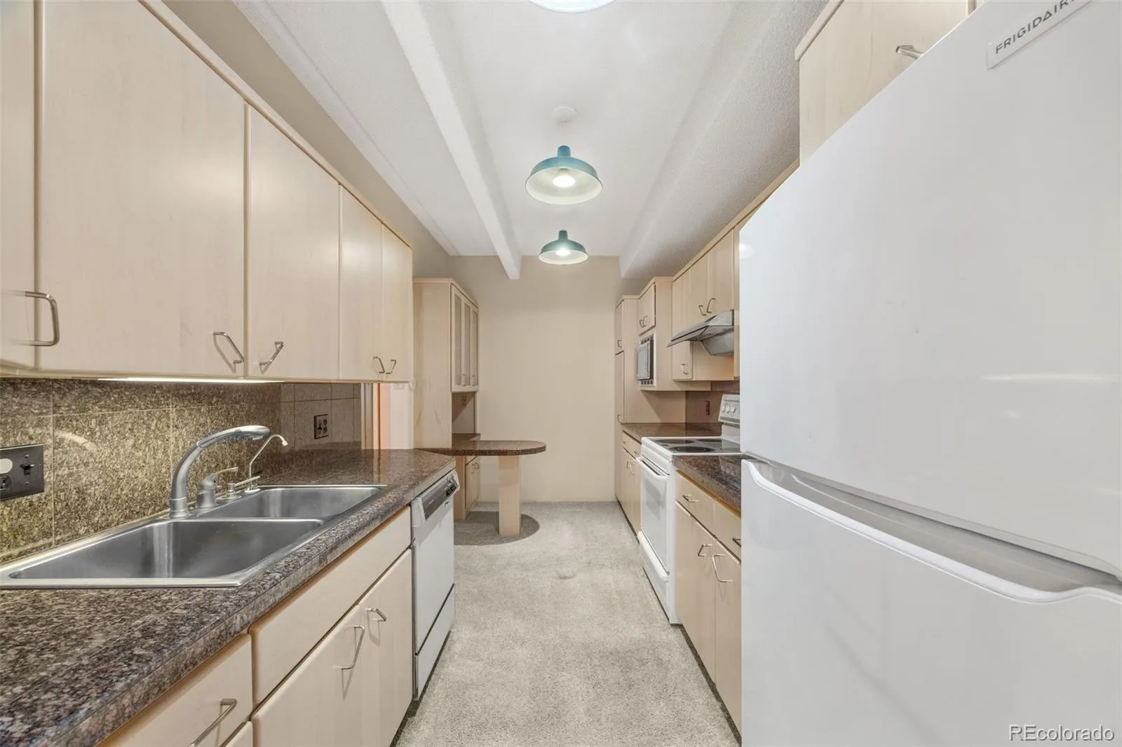 7865 E Mississippi Avenue #1002 Denver CO 80247 | MLS #REC8292840 09232026011303 1600 4