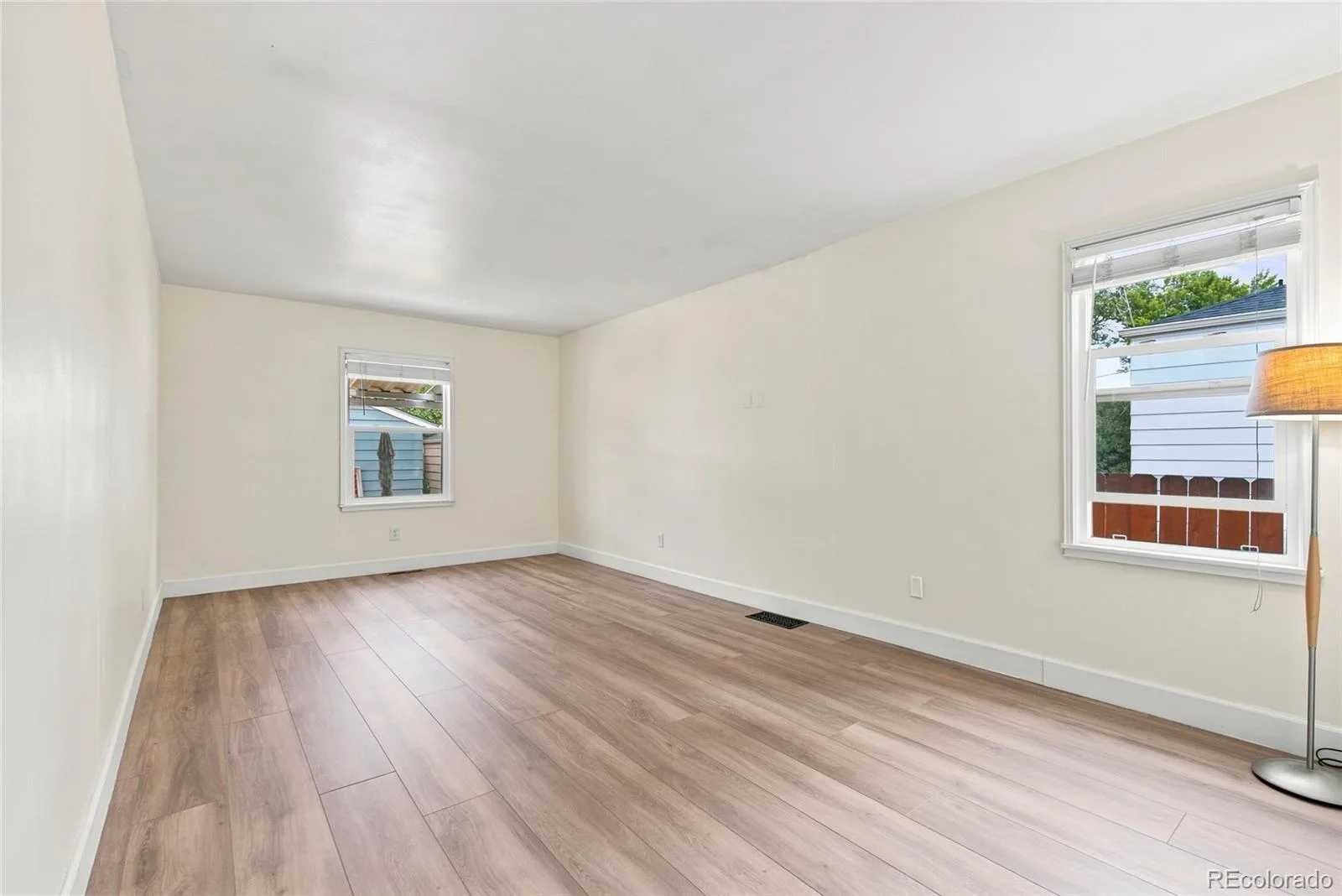 4651 S Washington Street Englewood CO 80113 | MLS #REC8293425 08142026015510 1600 11