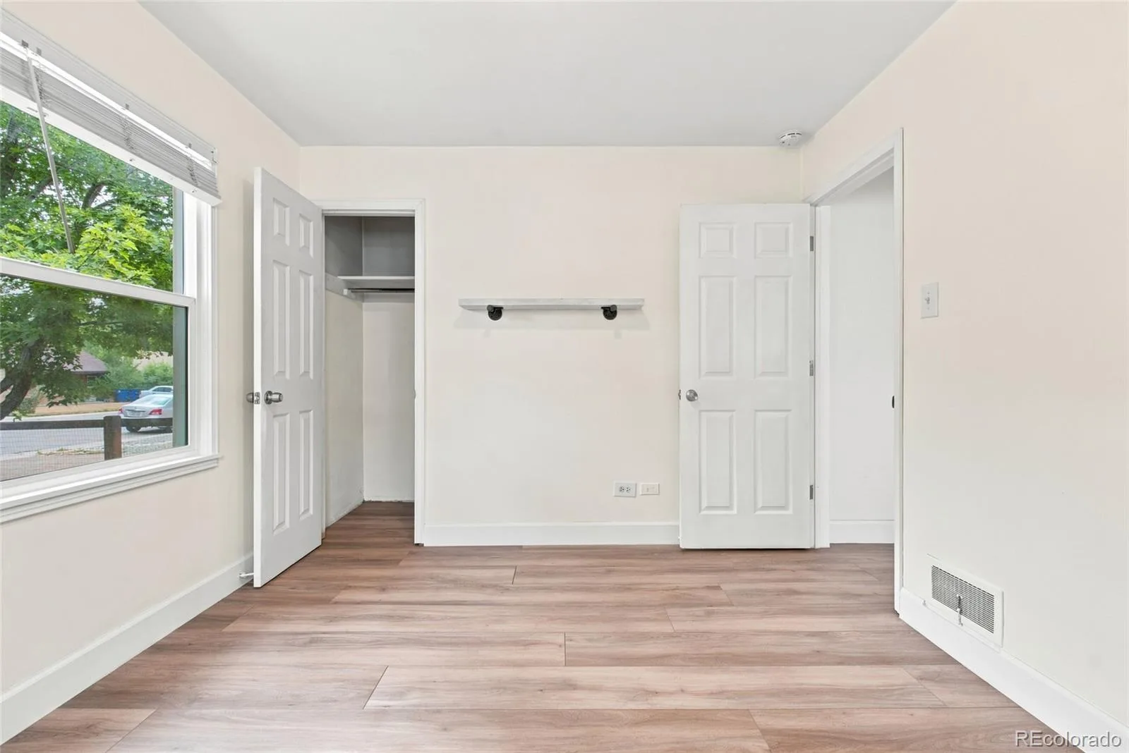 4651 S Washington Street Englewood CO 80113 | MLS #REC8293425 08142026015510 1600 13