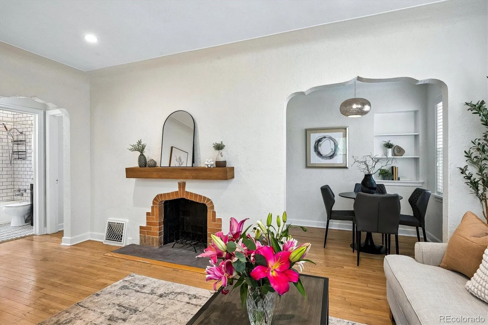 04162026212942 1600 3