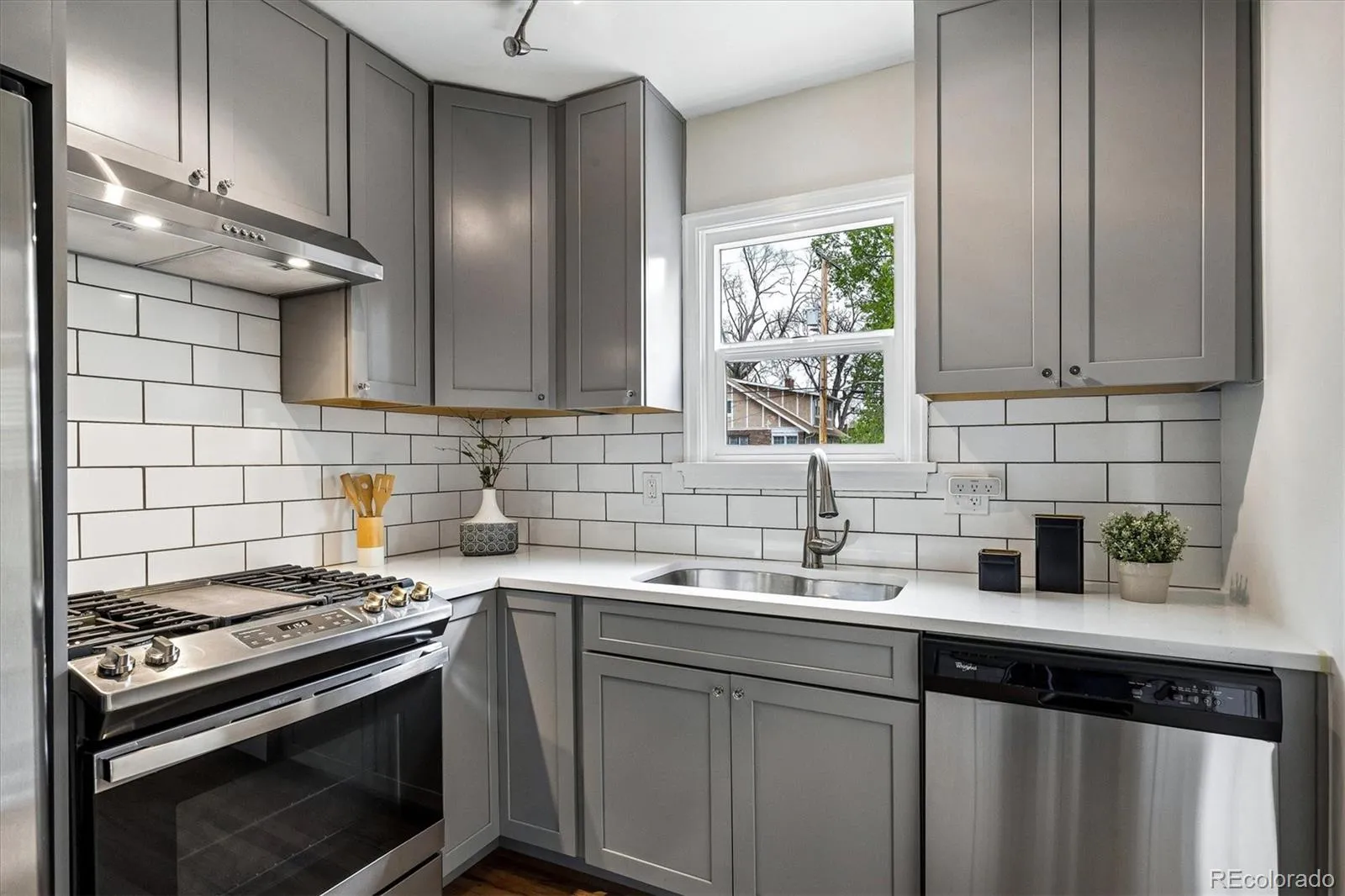 04162026212942 1600 7