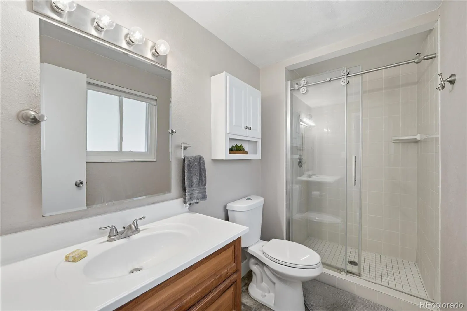 04082026235028 1600 12