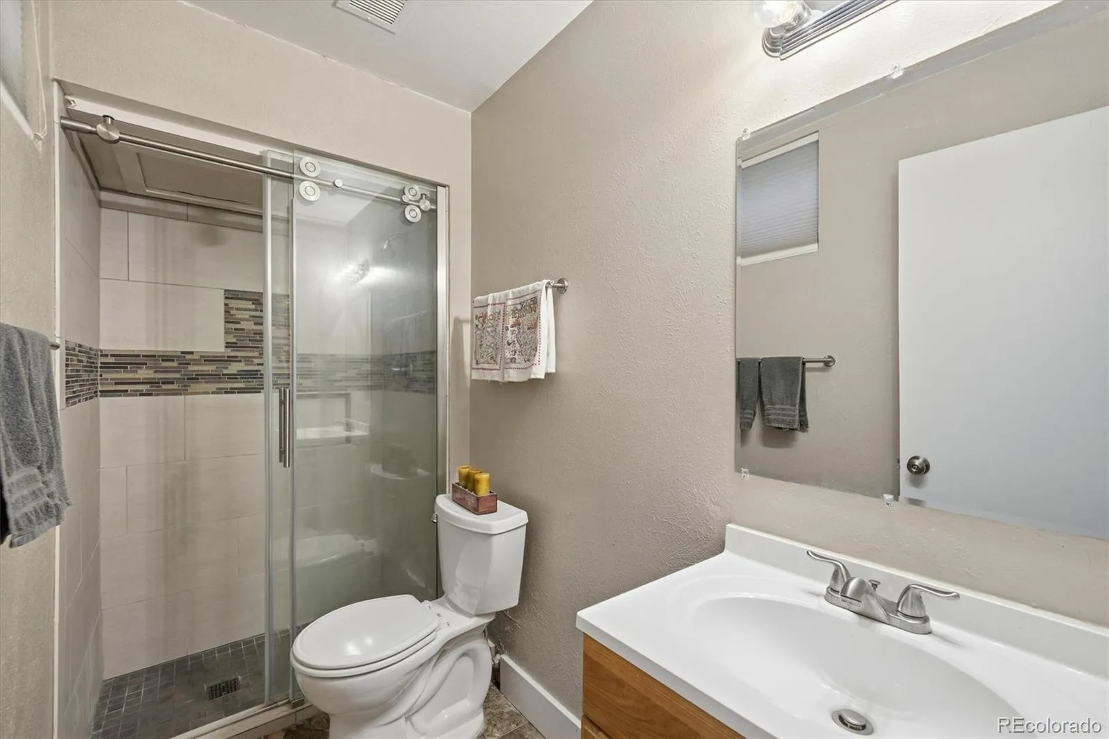 04082026235028 1600 26