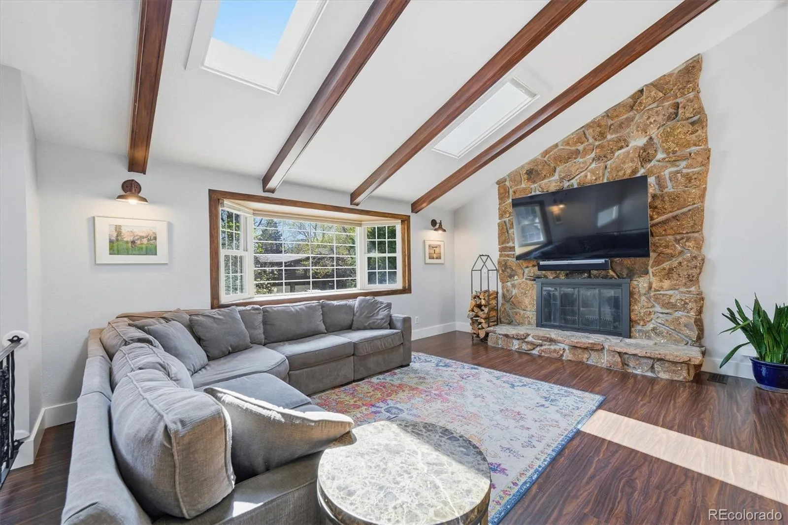 04082026235028 1600 3