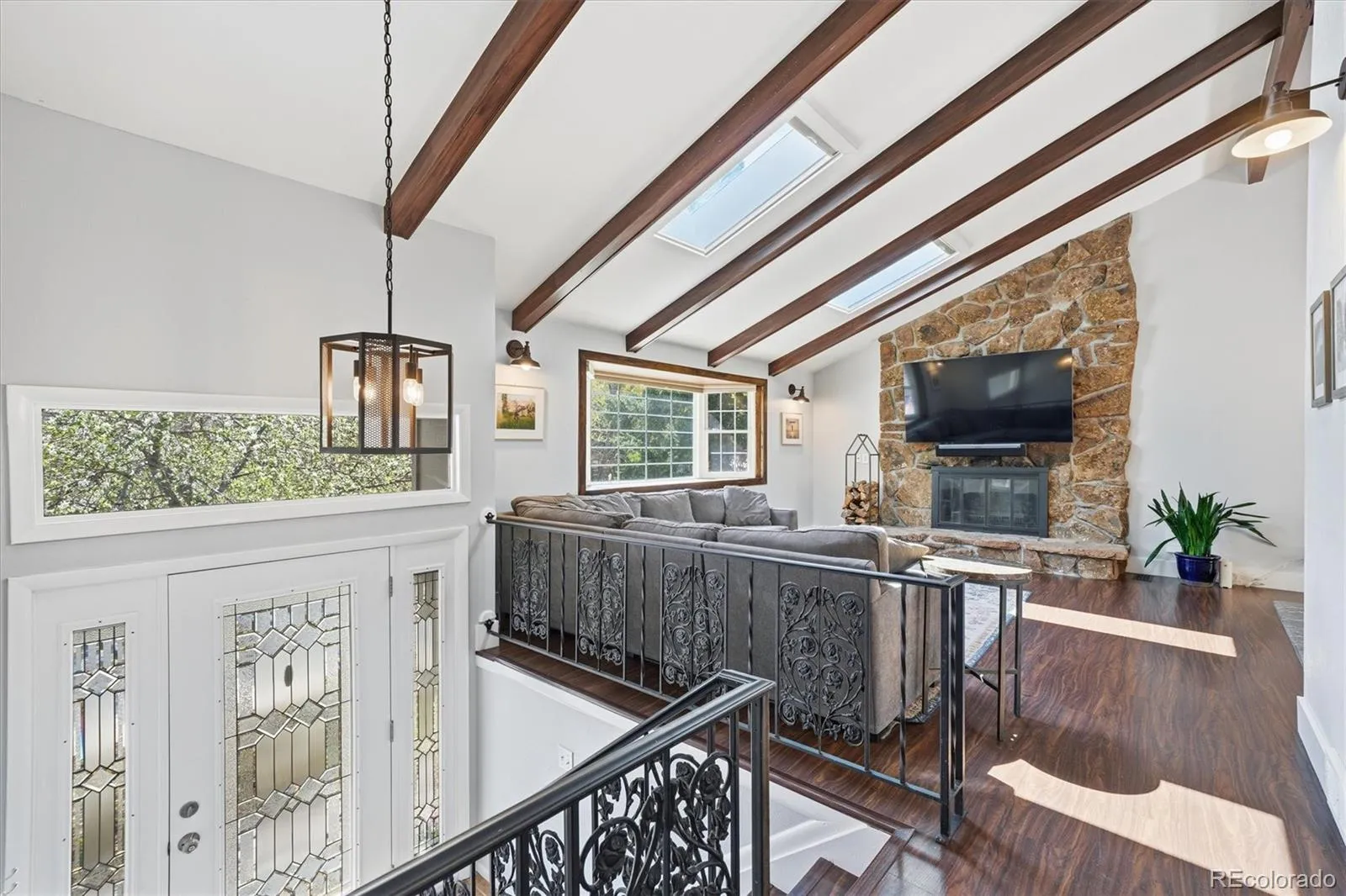 04082026235028 1600 9