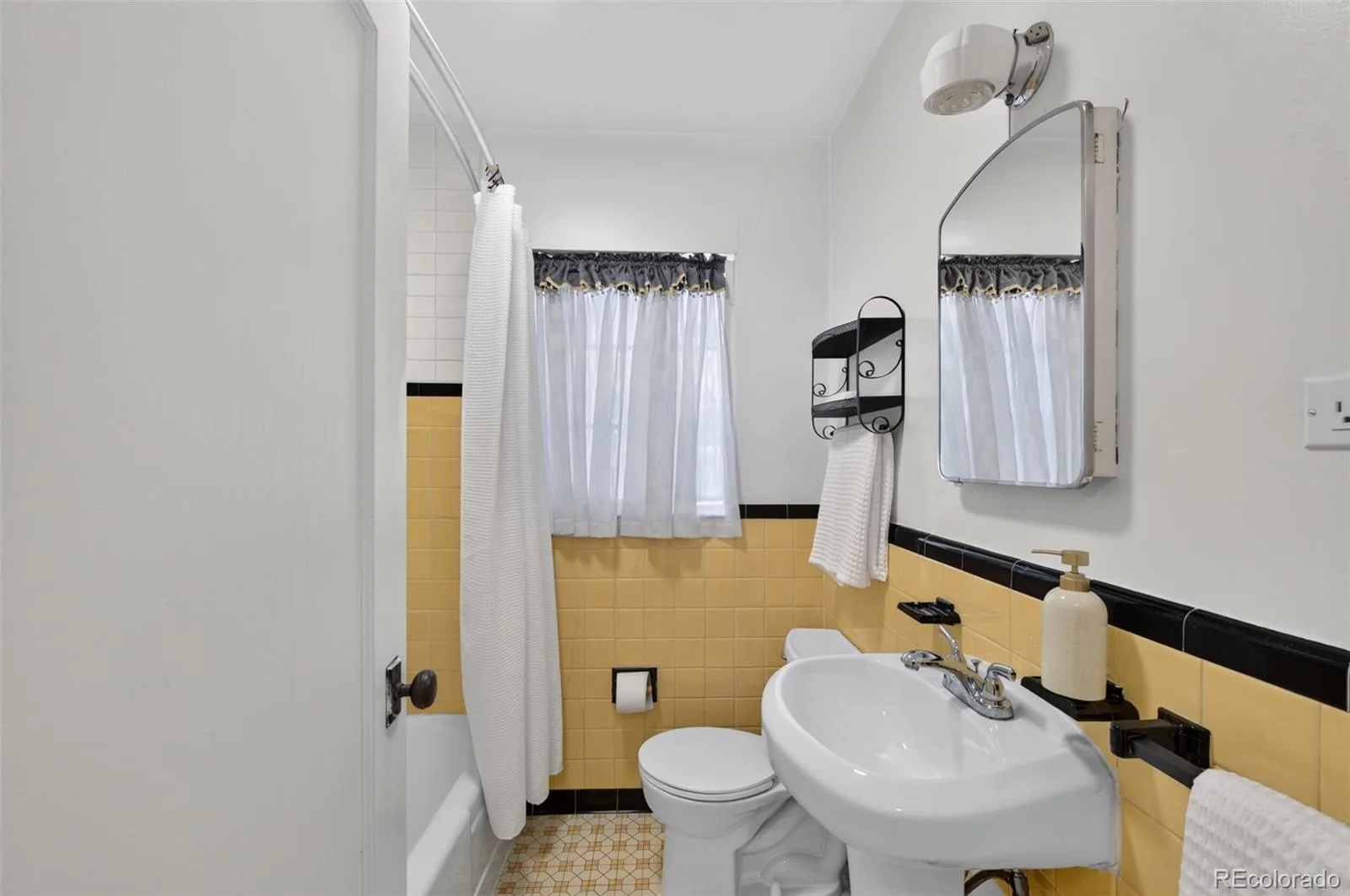 1151 S Josephine Street Denver CO 80210 | MLS #REC8297369 09302026213301 1600 24