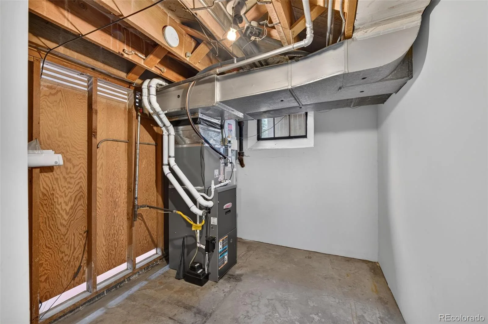 1151 S Josephine Street Denver CO 80210 | MLS #REC8297369 09302026213301 1600 37