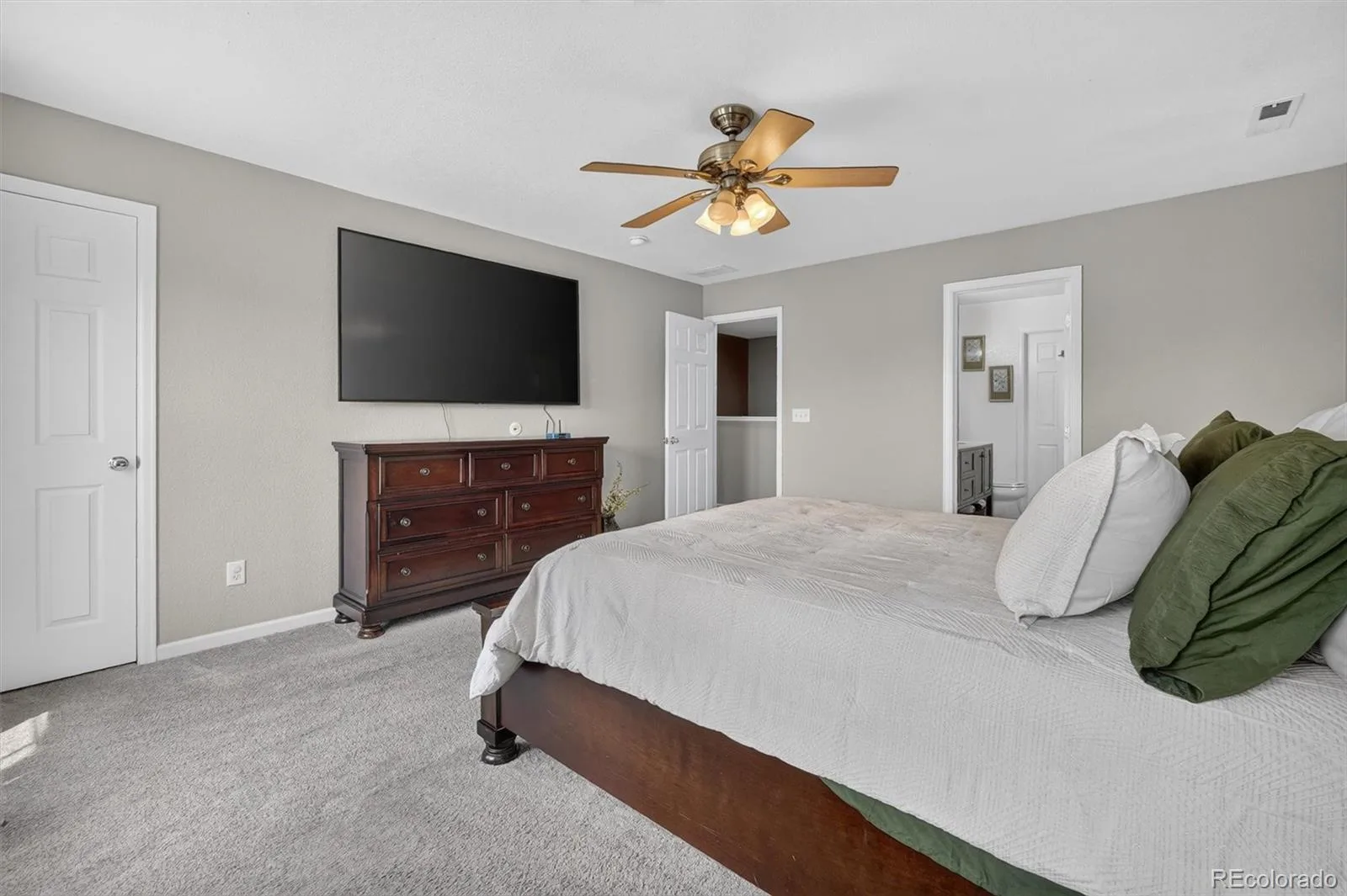 16701 E 101st Avenue Commerce City CO 80022 MLS #REC8297654 07072026204133 1600 28