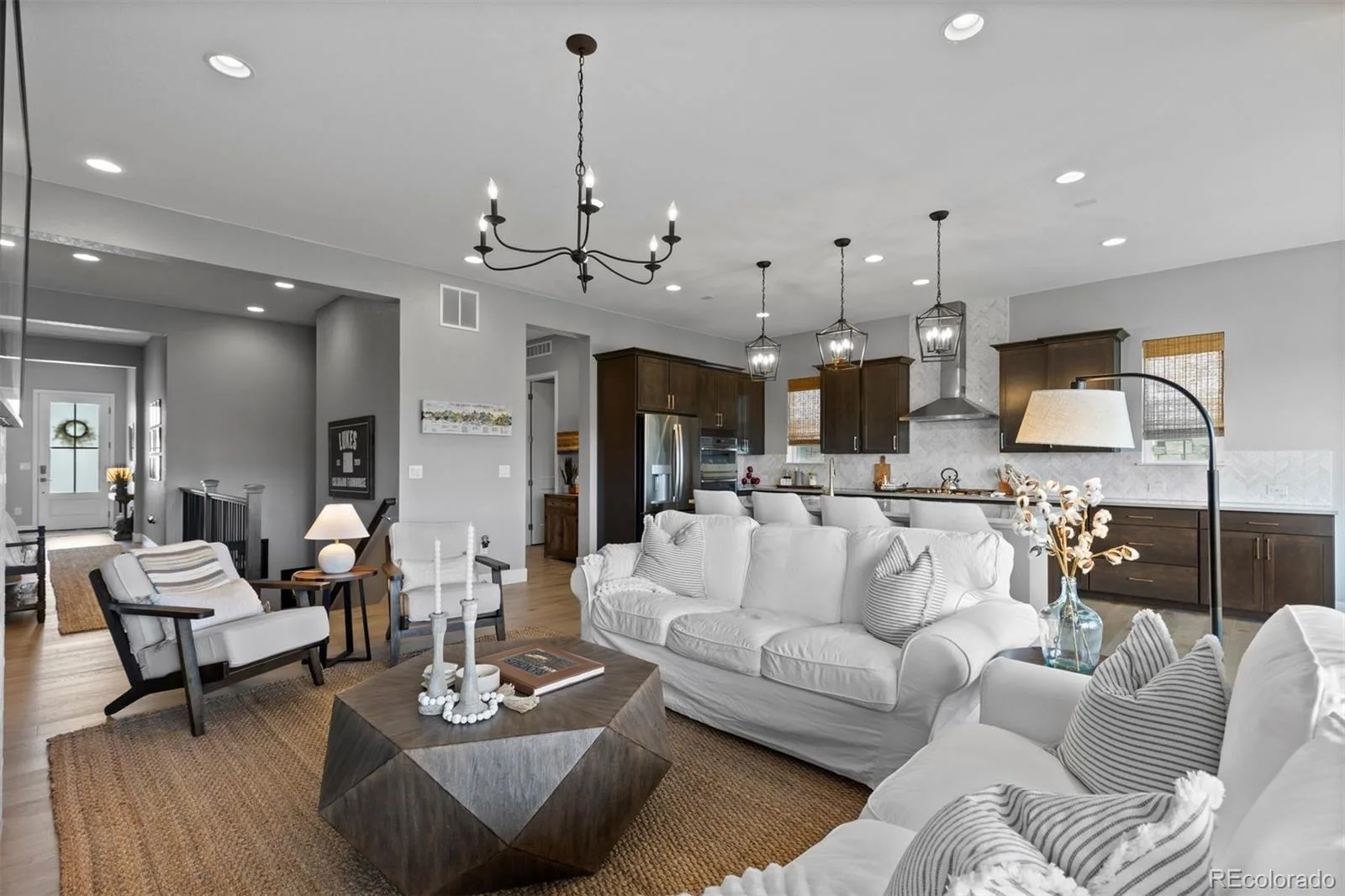 2111 Rim Ridge Drive Castle Pines CO 80108 MLS #REC8298581 06082026205632 1600 41