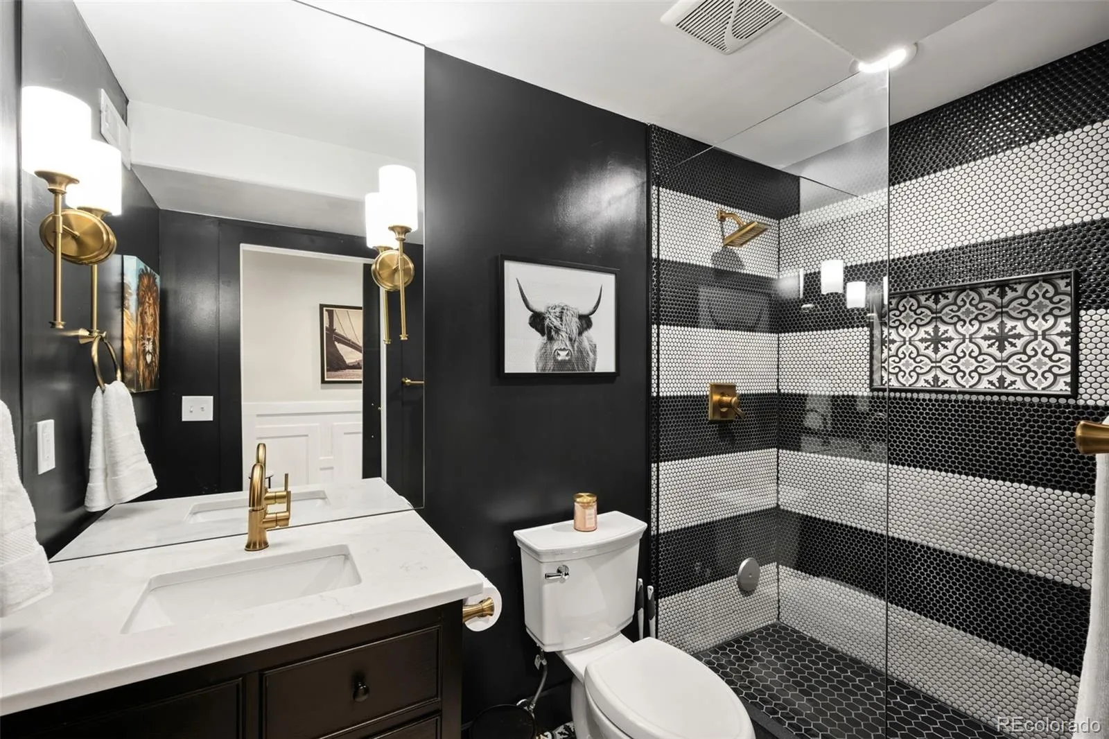 17382 E Lake Lane Aurora CO 80016 | MLS #REC8298876 09242026030606 1600 24