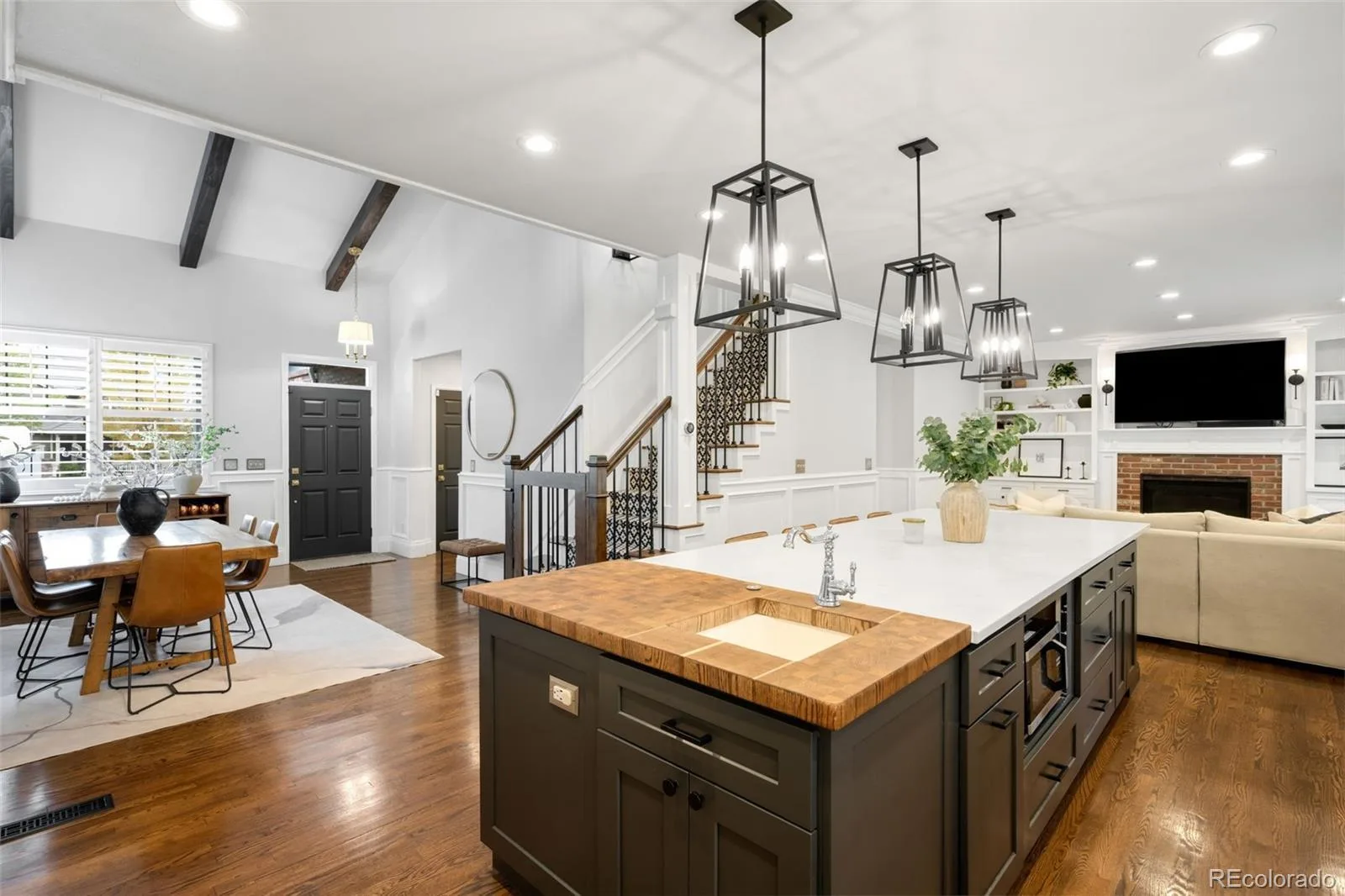 17382 E Lake Lane Aurora CO 80016 | MLS #REC8298876 09242026030606 1600 8