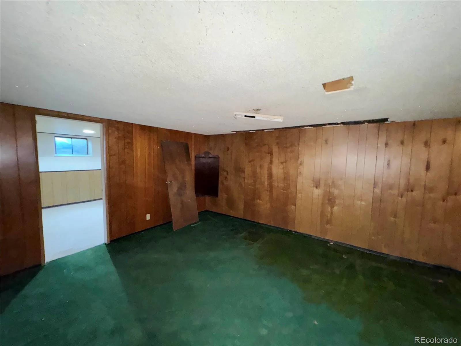 2081 S Lowell Boulevard Denver CO 80219 | MLS #REC8300236 08122026133406 1600 13