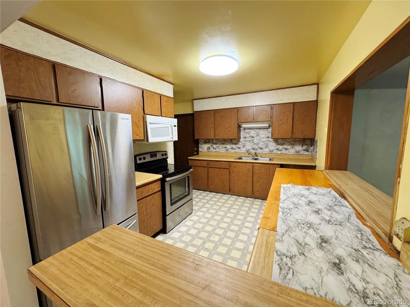2081 S Lowell Boulevard Denver CO 80219 | MLS #REC8300236 08122026133406 1600 4