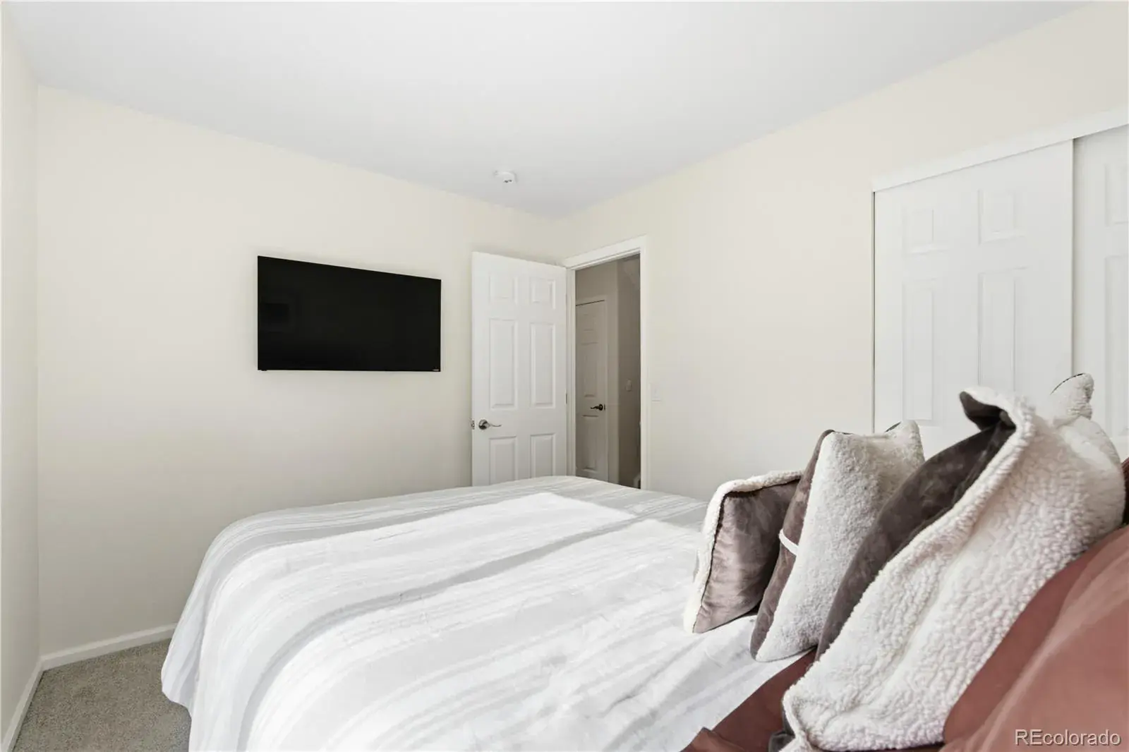 03042026015838 1600 19