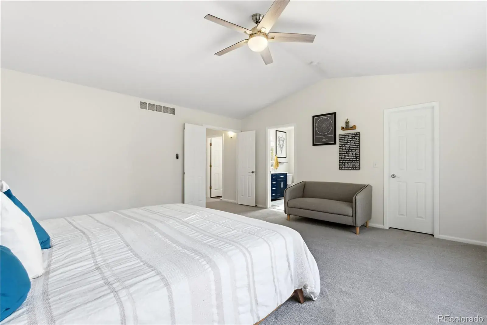 03042026015838 1600 25