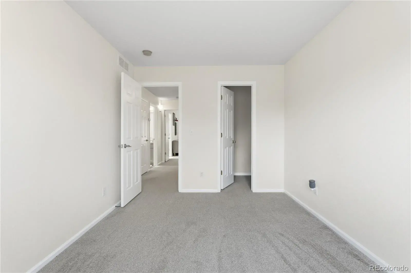 03042026015838 1600 30