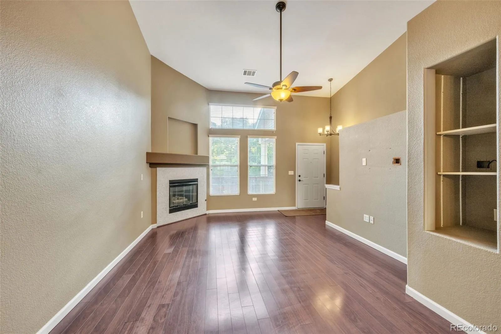 3995 S Dillon Way #202 Aurora CO 80014 MLS #REC8300802 05012026011053 1600 3