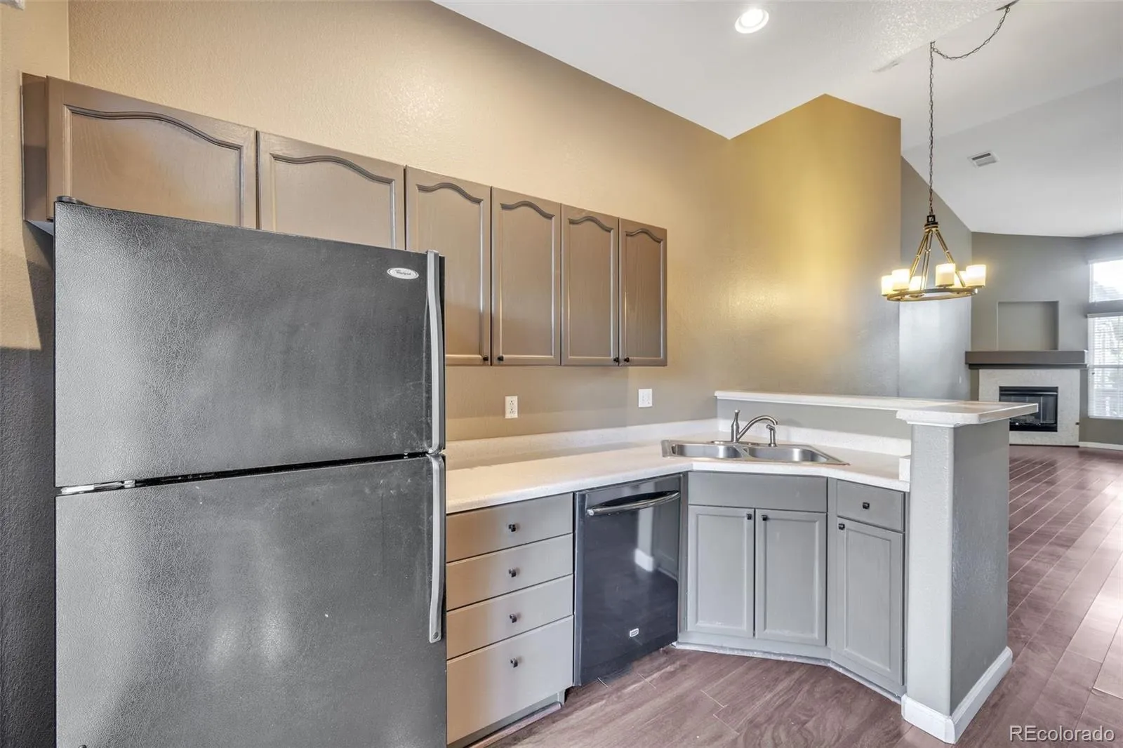 3995 S Dillon Way #202 Aurora CO 80014 MLS #REC8300802 05012026011053 1600 5