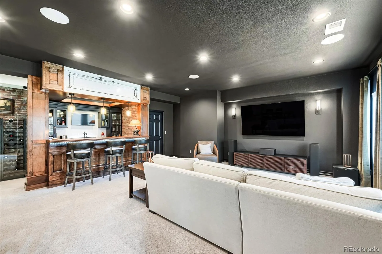 2221 Ridgetrail Drive Castle Rock CO 80104 | MLS #REC8303519 07092026215748 1600 24