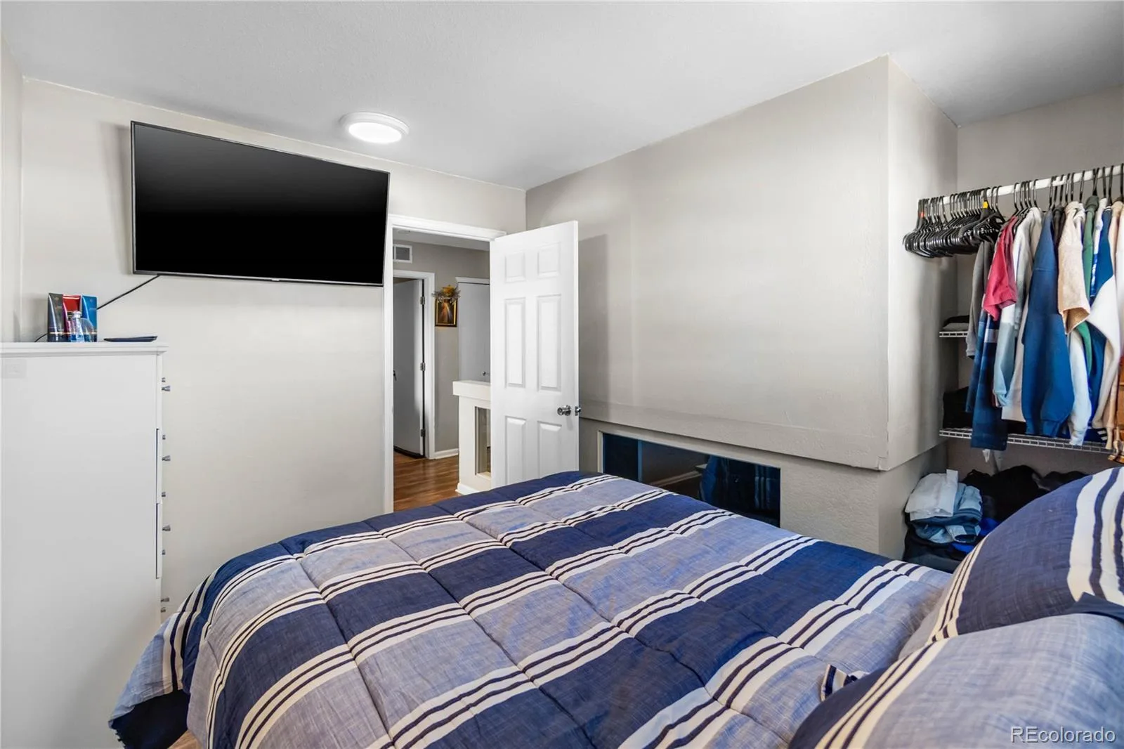 5562 Flanders Street Denver CO 80249 | MLS #REC8303686 07252026212349 1600 21