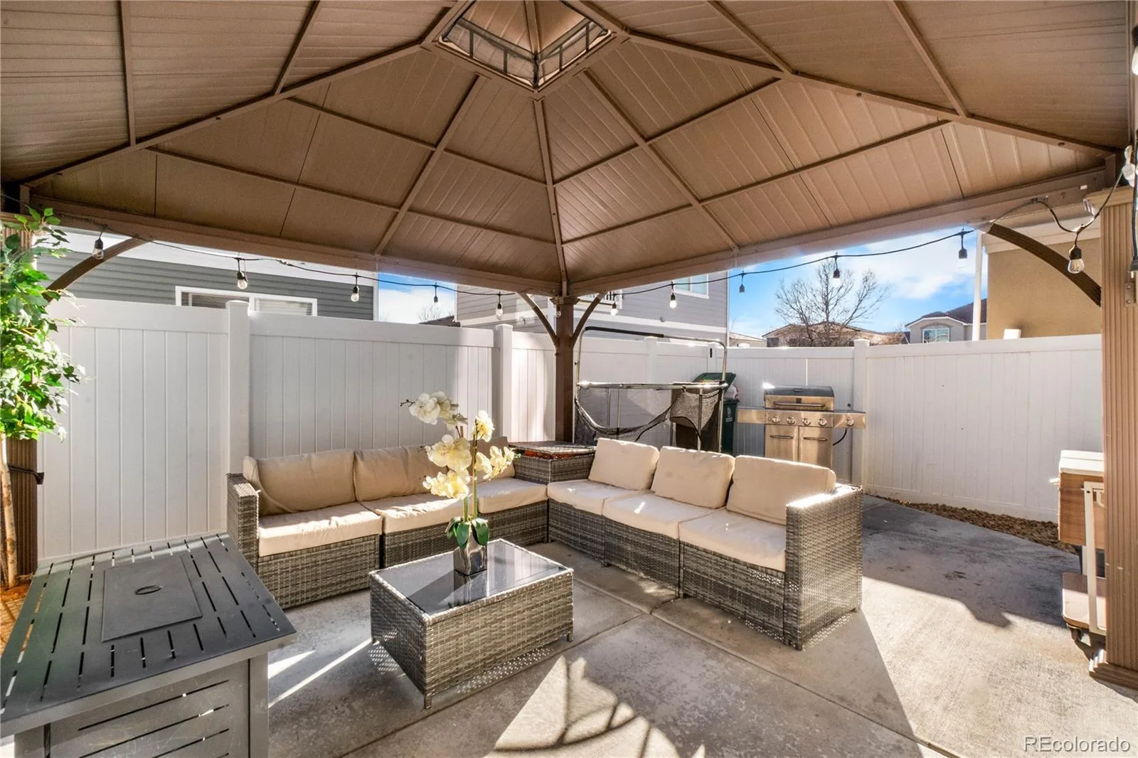 5562 Flanders Street Denver CO 80249 | MLS #REC8303686 07252026212349 1600 32