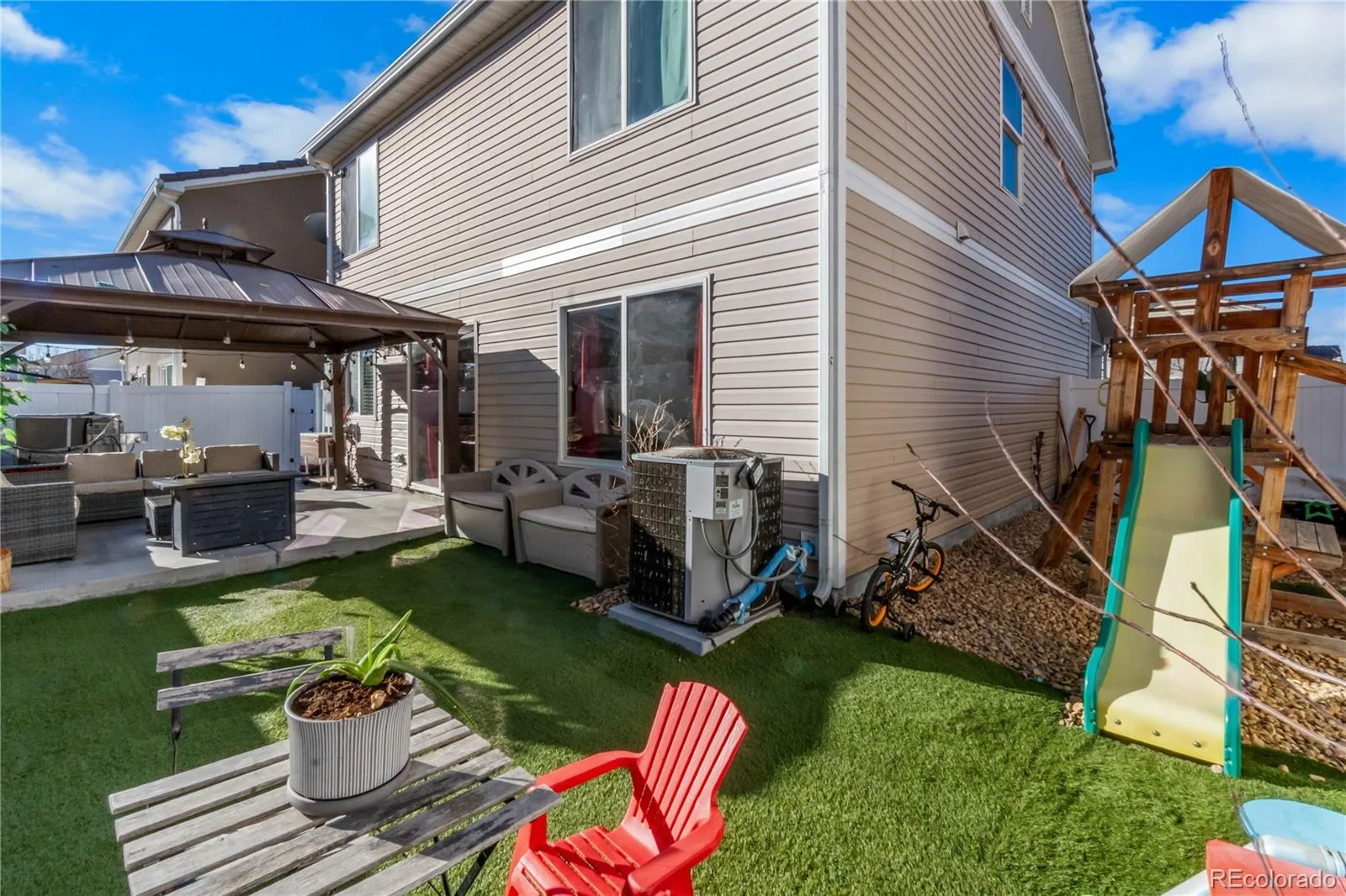 5562 Flanders Street Denver CO 80249 | MLS #REC8303686 07252026212349 1600 34