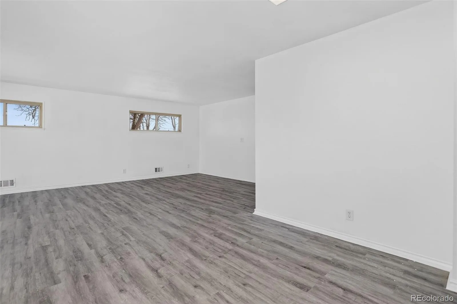 04172026220749 1600 13