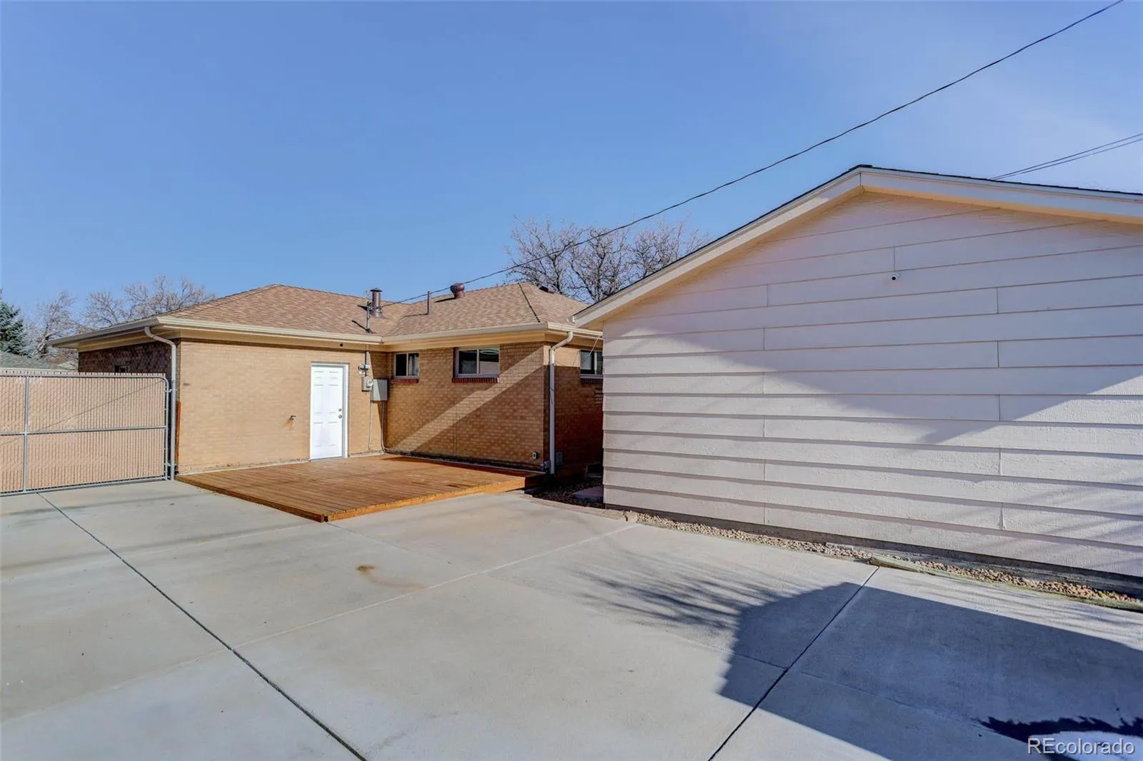 04172026220749 1600 29