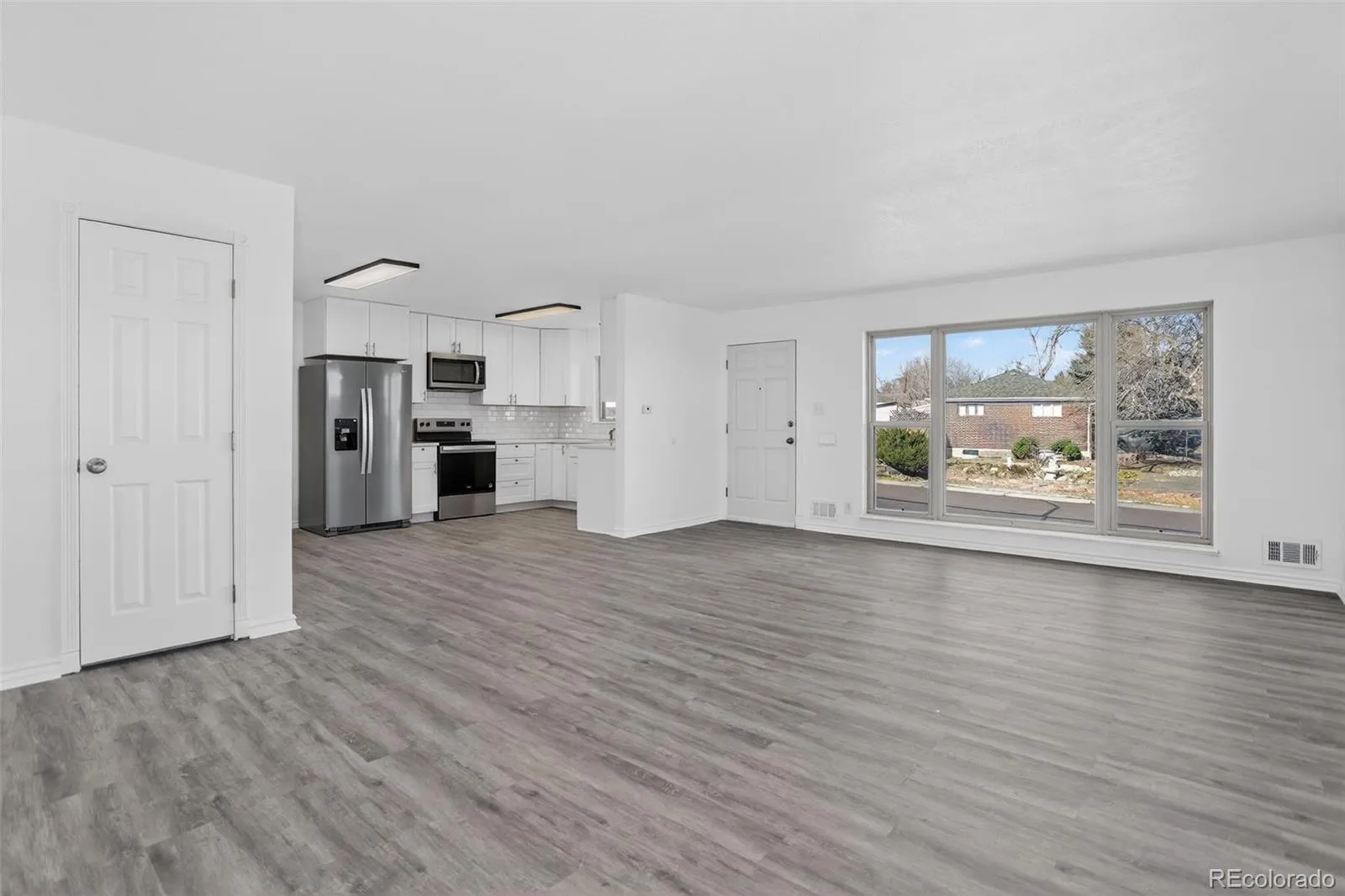 04172026220749 1600 7