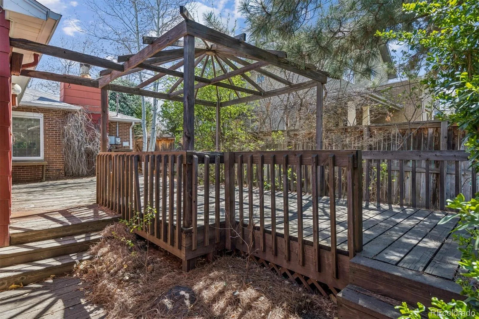 815 Oneida Street Denver CO 80220 MLS #REC8304907 06142026031934 1600 32