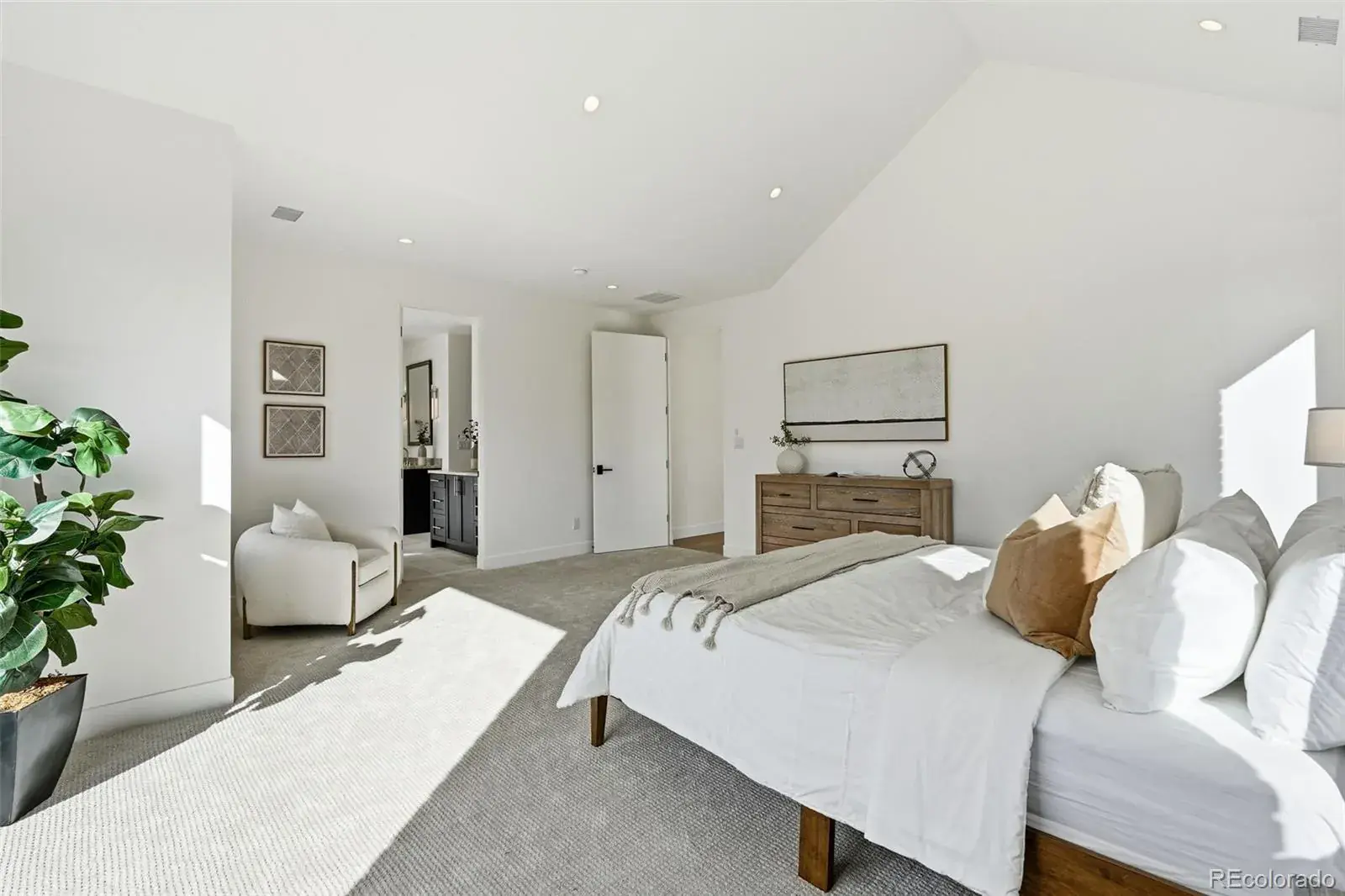 03042026225420 1600 25