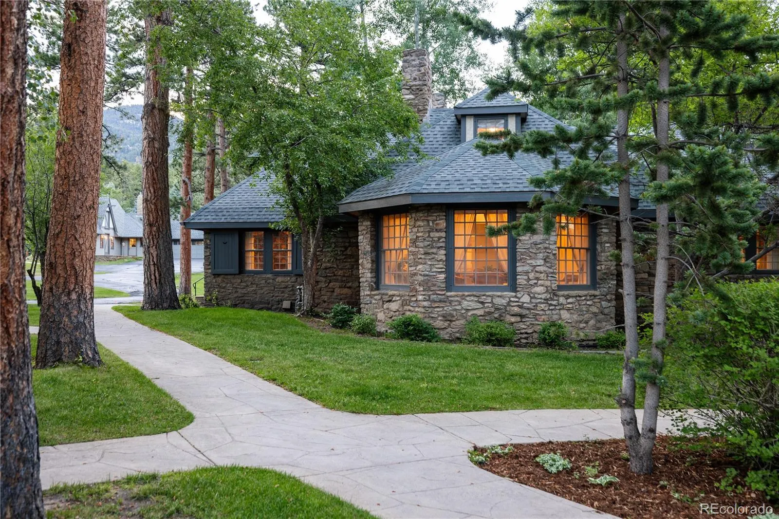 222 Greystone Road Evergreen CO 80439 | MLS #REC8305205 05082026155550 1600 12