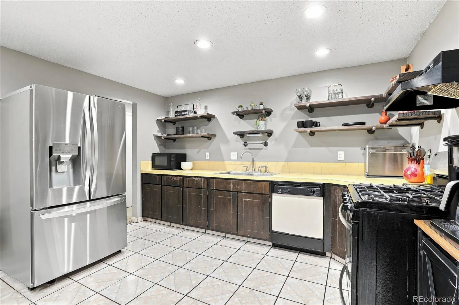 18 Kodiak Court Longmont CO 80504 | MLS #REC8305813 07302026155745 1600 5