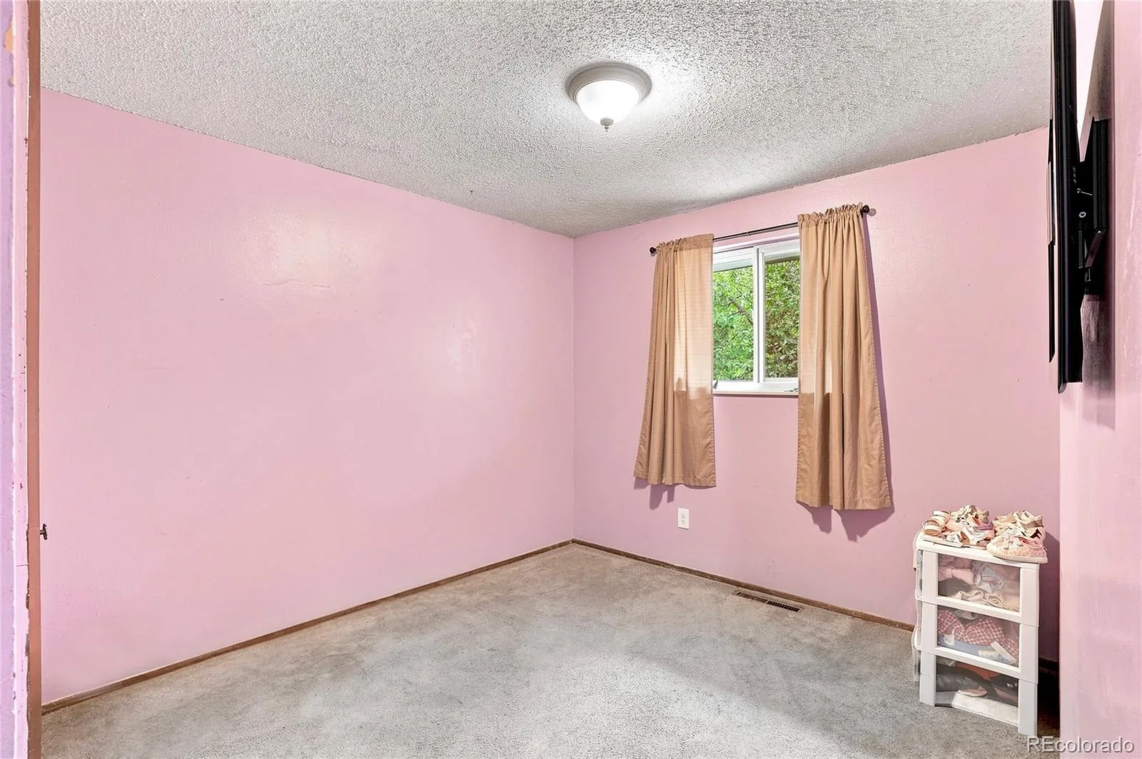 18 Kodiak Court Longmont CO 80504 | MLS #REC8305813 07302026155745 1600 9