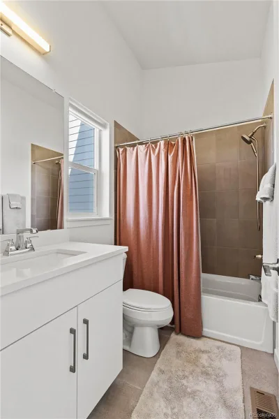 8711 E Hampden Avenue #13 Denver CO 80231 | MLS #REC8306942 10012026041218 800 17