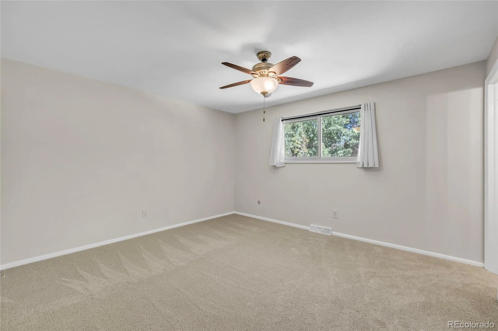 7064 Yates Street Westminster CO 80030 | MLS #REC8307082 08212026200847 1600 13