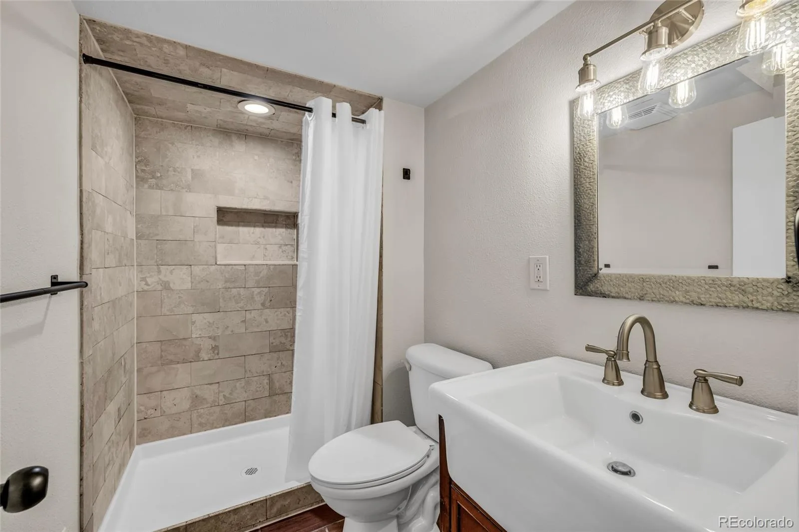 7064 Yates Street Westminster CO 80030 | MLS #REC8307082 08212026200847 1600 18