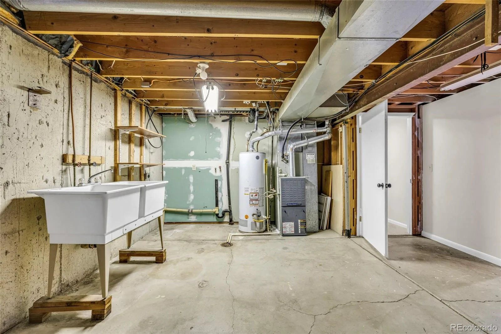 7064 Yates Street Westminster CO 80030 | MLS #REC8307082 08212026200847 1600 20