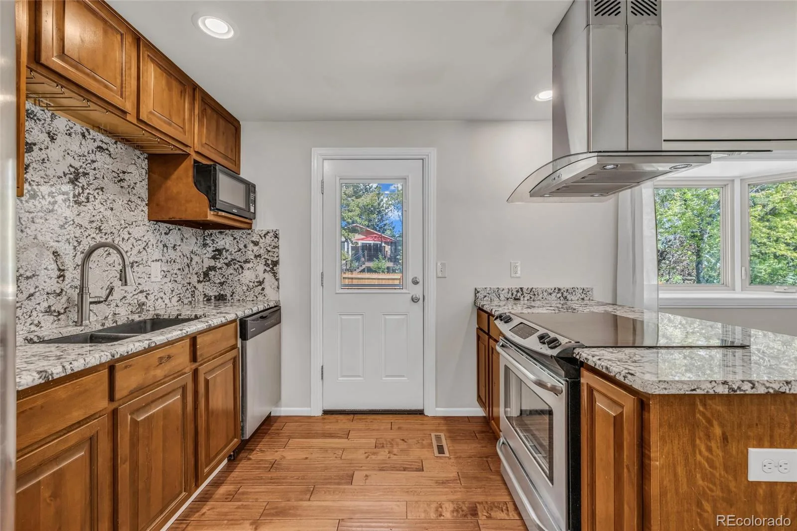 7064 Yates Street Westminster CO 80030 | MLS #REC8307082 08212026200847 1600 8