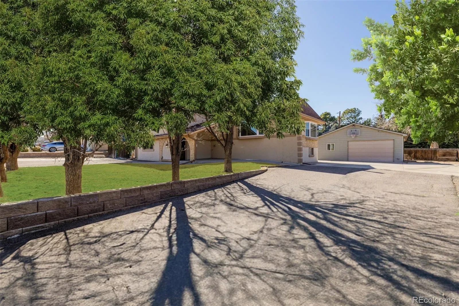 3525 S Brentwood Street Denver CO 80235 MLS #REC8308189 03162026230947 1600 1