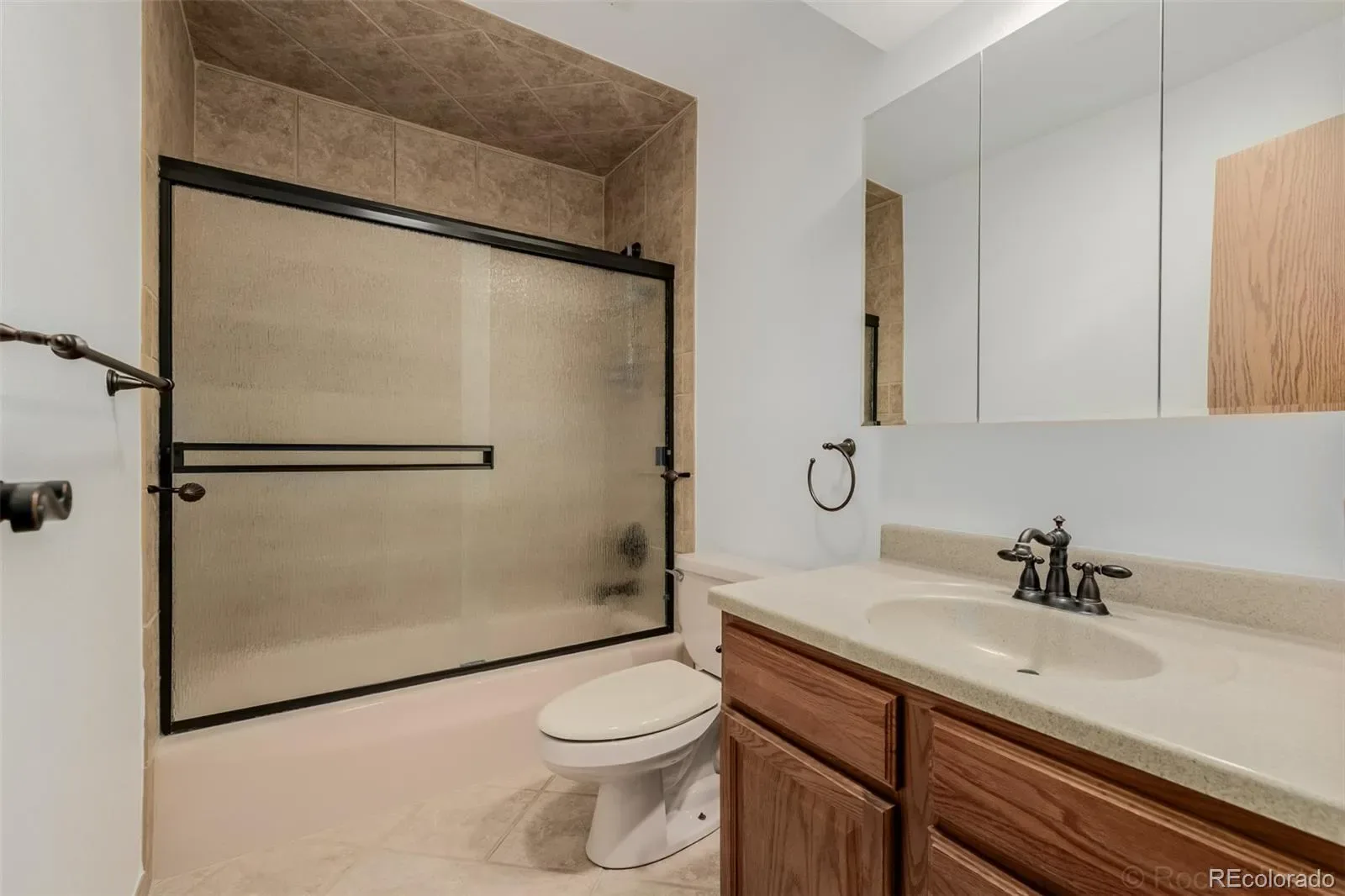 3525 S Brentwood Street Denver CO 80235 MLS #REC8308189 03162026230947 1600 20