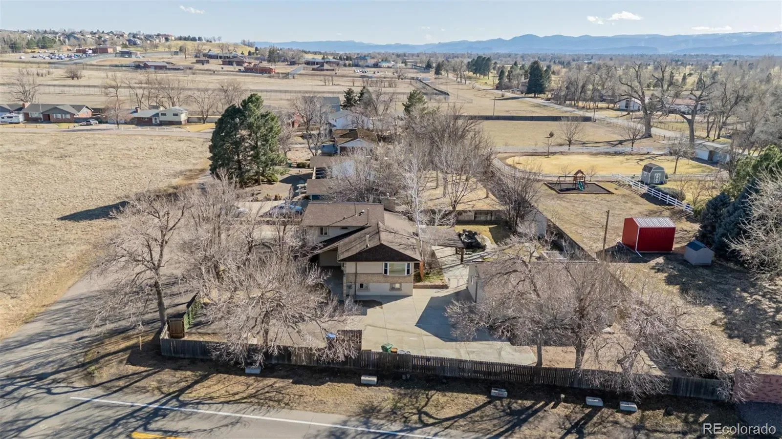 3525 S Brentwood Street Denver CO 80235 MLS #REC8308189 03162026230947 1600 42